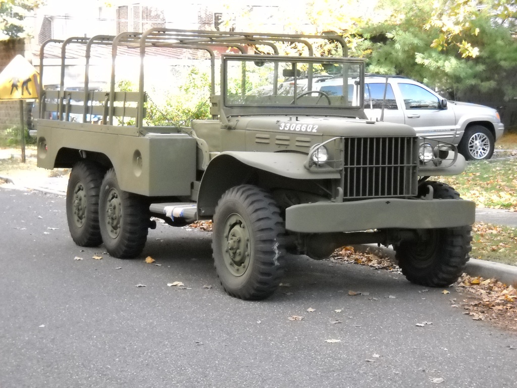 US Military, Antique and Specialty Vehicles For Sale
